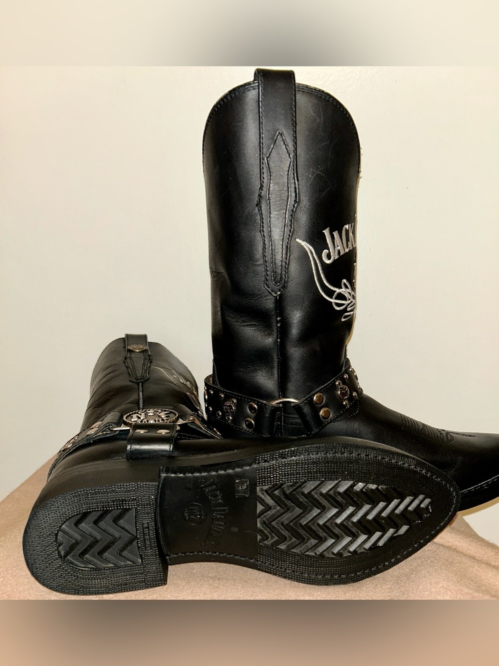 Jack Daniel's Old No. 7 Black Leather Harness Cowboy Boots. Vintage, size 9EE - Picture 8 of 15
